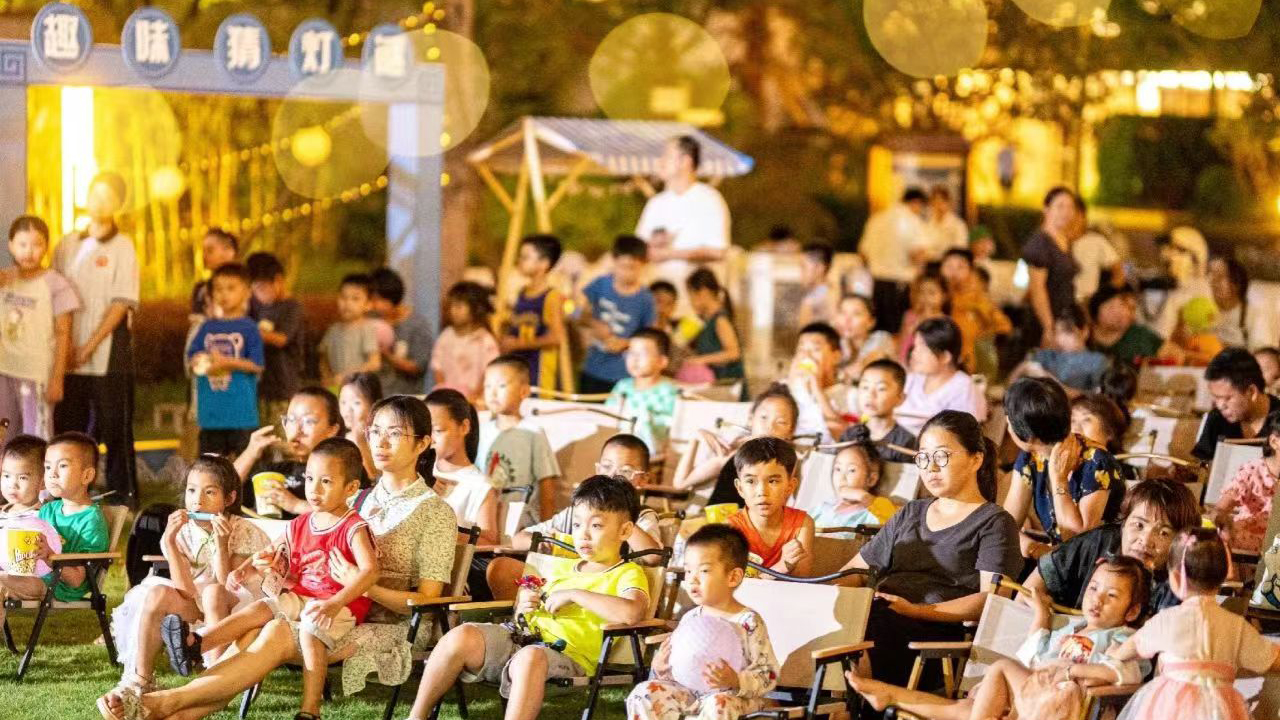 1697185838449160.jpg 人文服务节 (3).jpg